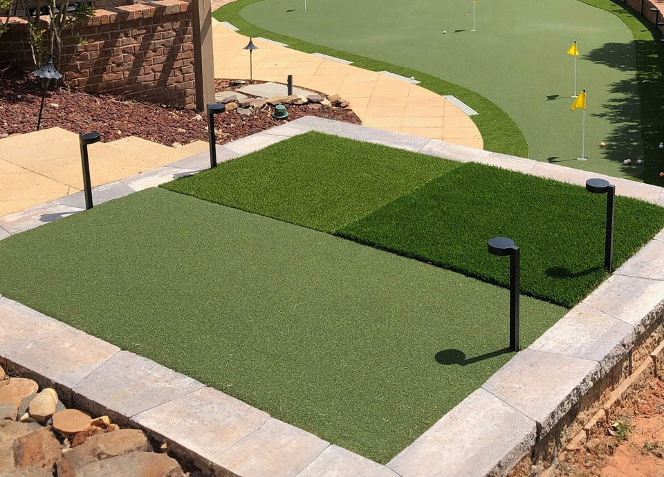 Chipping mat with three types of turf